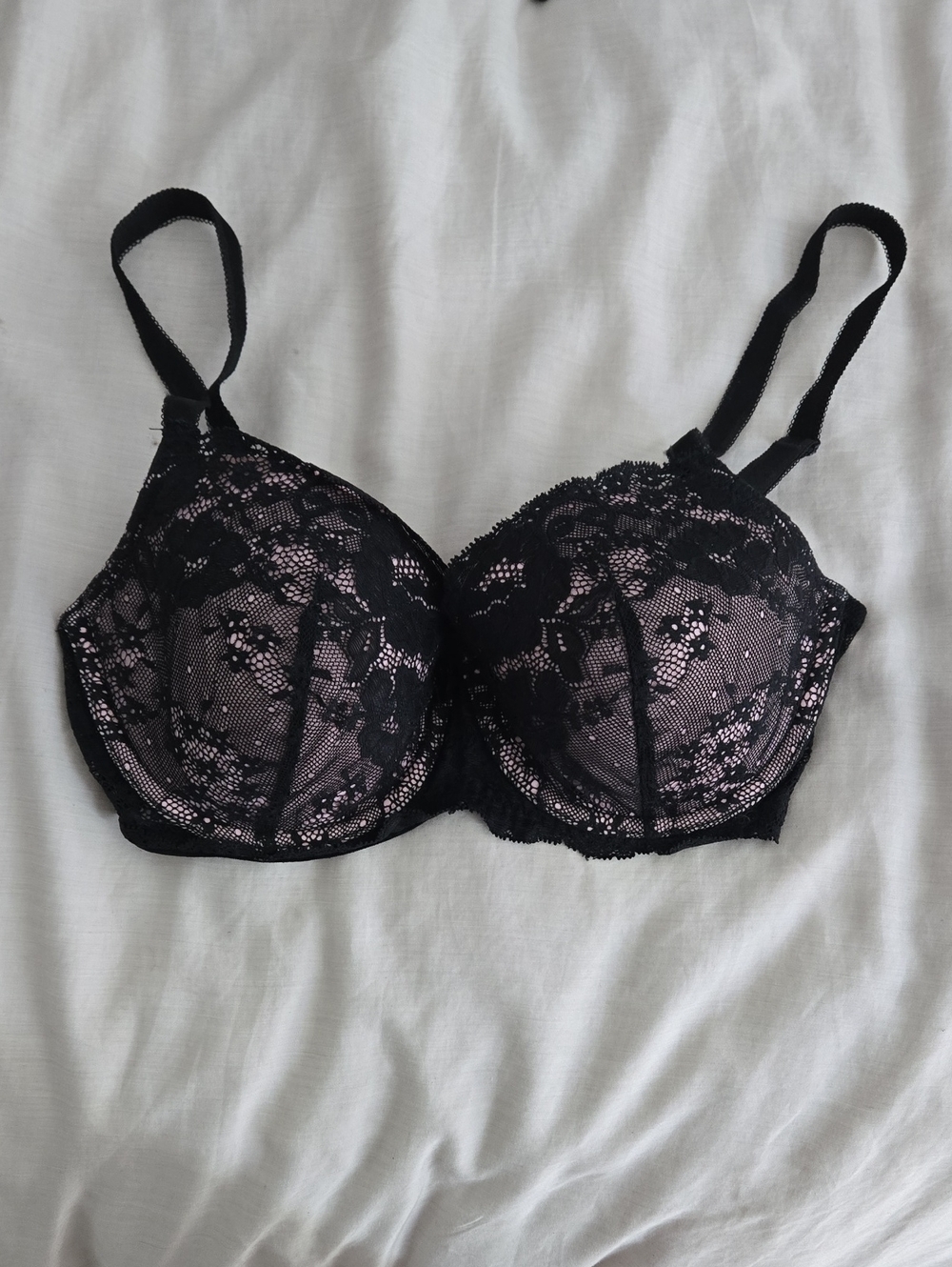 Victoria's Secret Dream Angels Black Lace Lined Demi Bra